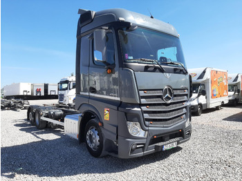 Kamion za prevoz kontejnera/ Kamion sa promenjivim sandukom MERCEDES-BENZ Actros