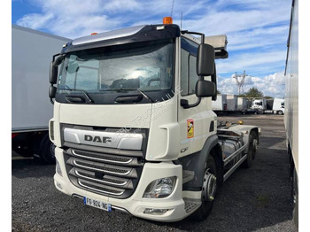 Kamion sa hidrauličnom kukom DAF CF 450