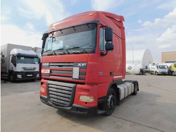 Tegljač DAF XF