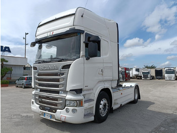 Tegljač SCANIA R 450