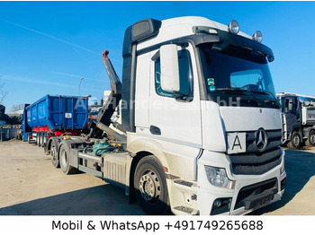 Kamion sa hidrauličnom kukom MERCEDES-BENZ Actros 2642