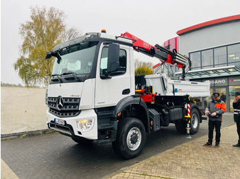 Istovarivač MERCEDES-BENZ Arocs