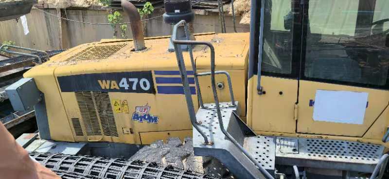 Utovarivač točkaš KOMATSU WA470-6