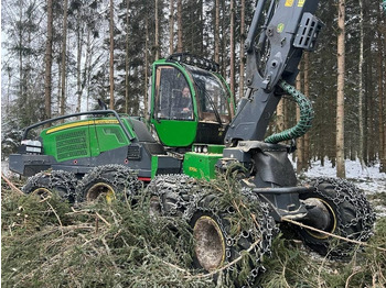 Kombajn za šumarstvo JOHN DEERE