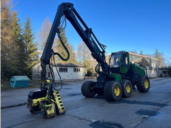 Kombajn za šumarstvo JOHN DEERE