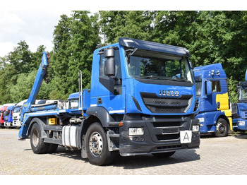 Kamion za utovaranje kontejnera IVECO Stralis