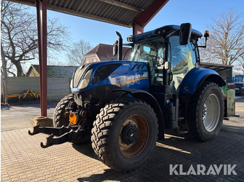 Traktor NEW HOLLAND T7