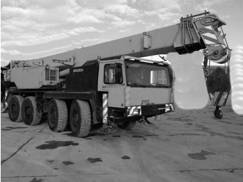 Pokretni kran LIEBHERR LTM 1060