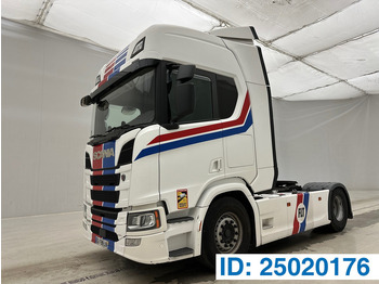 Tegljač SCANIA R 450