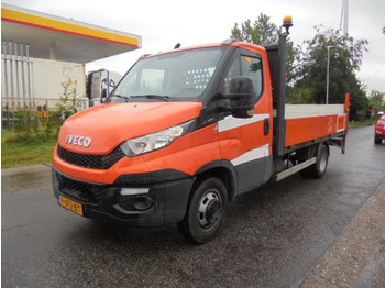 Dostavno vozilo sa zatvorenim sandukom IVECO Daily 35C15