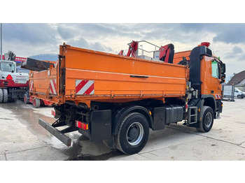 Istovarivač Mercedes-Benz Actros 1832 AK tipper 4x4 - crane Fassi 9.2M - remote control: slika 5