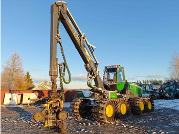 Kombajn za šumarstvo JOHN DEERE