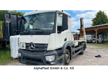 Kamion za utovaranje kontejnera Mercedes-Benz 1843 Actros Absetzer Tele  Meiler: slika 2