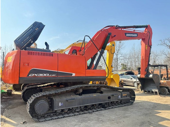 Bager guseničar DOOSAN DX300