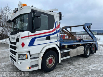 Kamion za utovaranje kontejnera SCANIA G 410