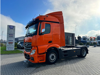 Tegljač MERCEDES-BENZ Actros 1836