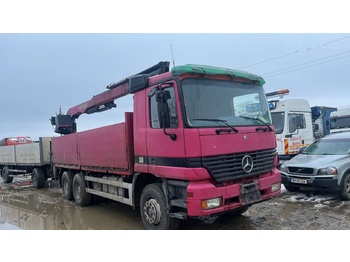 Kamion sa tovarnim sandukom MERCEDES-BENZ Actros