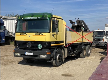 Kamion sa golom šasijom i zatvorenom kabinom MERCEDES-BENZ Actros