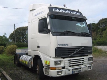 Tegljač VOLVO FH12