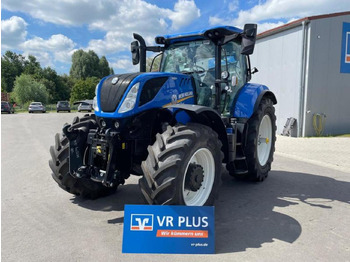 Traktor NEW HOLLAND T7.245