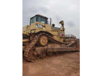 Caterpillar D10T Caterpillar D10T: slika 1