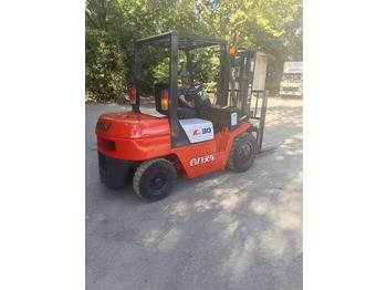 Dizel viljuškar Low Price Used Diesel Forklift Heli CPCD30 3 Ton Forklift Truck for Sale: slika 3