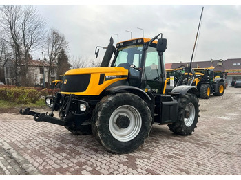 Traktor JCB