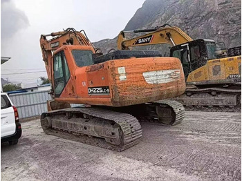 Bager guseničar Doosan DX 225: slika 4