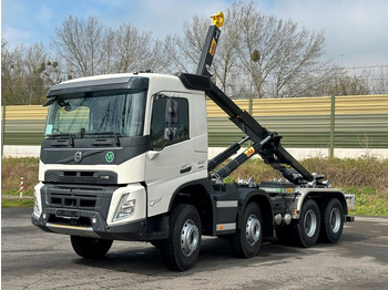 Kamion sa hidrauličnom kukom VOLVO FMX 460