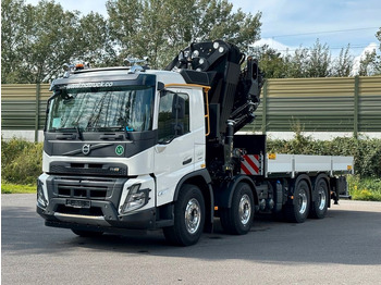 Kamion sa dizalicom VOLVO FMX 500