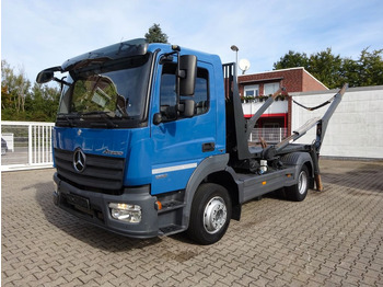 Kamion za utovaranje kontejnera MERCEDES-BENZ Atego 1218