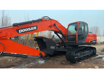 Bager guseničar DOOSAN DX225