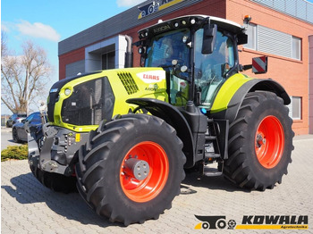 Traktor CLAAS Axion 870