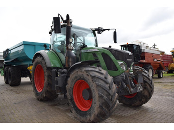 Traktor FENDT 724 Vario