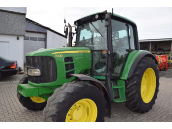 Traktor JOHN DEERE 6330