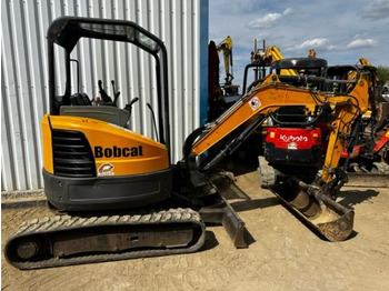 Mini bager BOBCAT E26