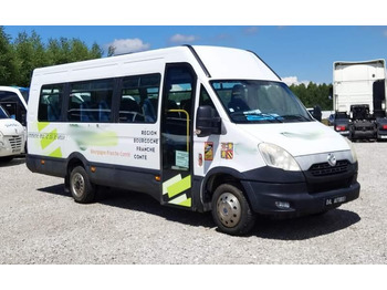 Prigradski autobus IVECO Daily