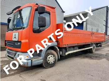 Kamion sa tovarnim sandukom DAF LF 45 220