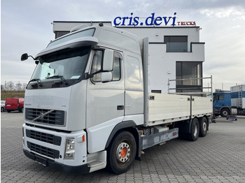 Kamion sa tovarnim sandukom VOLVO FH 440