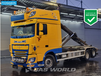 Kamion sa hidrauličnom kukom DAF XF 460