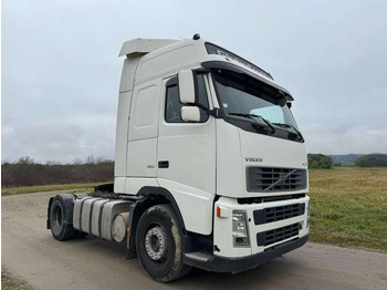 Tegljač VOLVO FH12 460