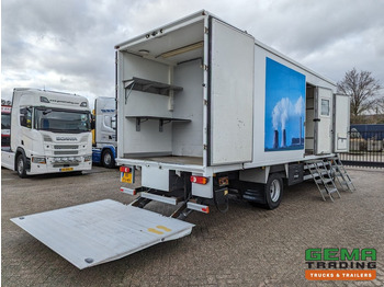 Kamion DAF FA LF55.180 4x2 Daycab 15T Euro4 Mobile Office / Camper / Workshop - Manual - Airco - Dhollandia Laadklep 1500KG - 150.000KM (V690): slika 3