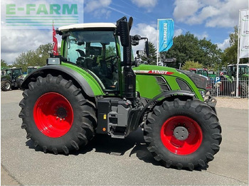 Traktor FENDT 724 Vario