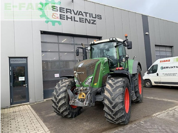 Traktor FENDT 826 Vario