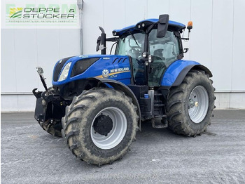 Traktor NEW HOLLAND T7.230