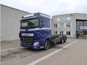 Kamion sa kablovskim sistemom DAF XF 510