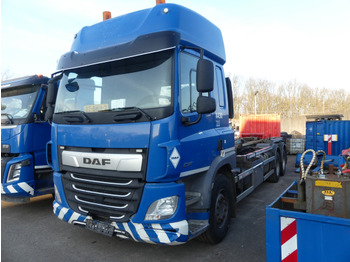 Kamion sa hidrauličnom kukom DAF CF 440