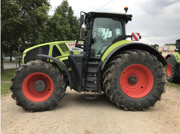 Traktor CLAAS Axion 920