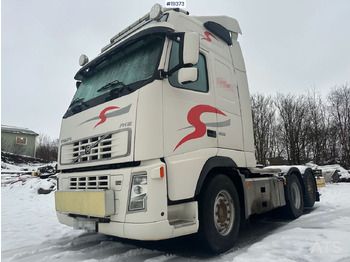 Tegljač VOLVO FH12