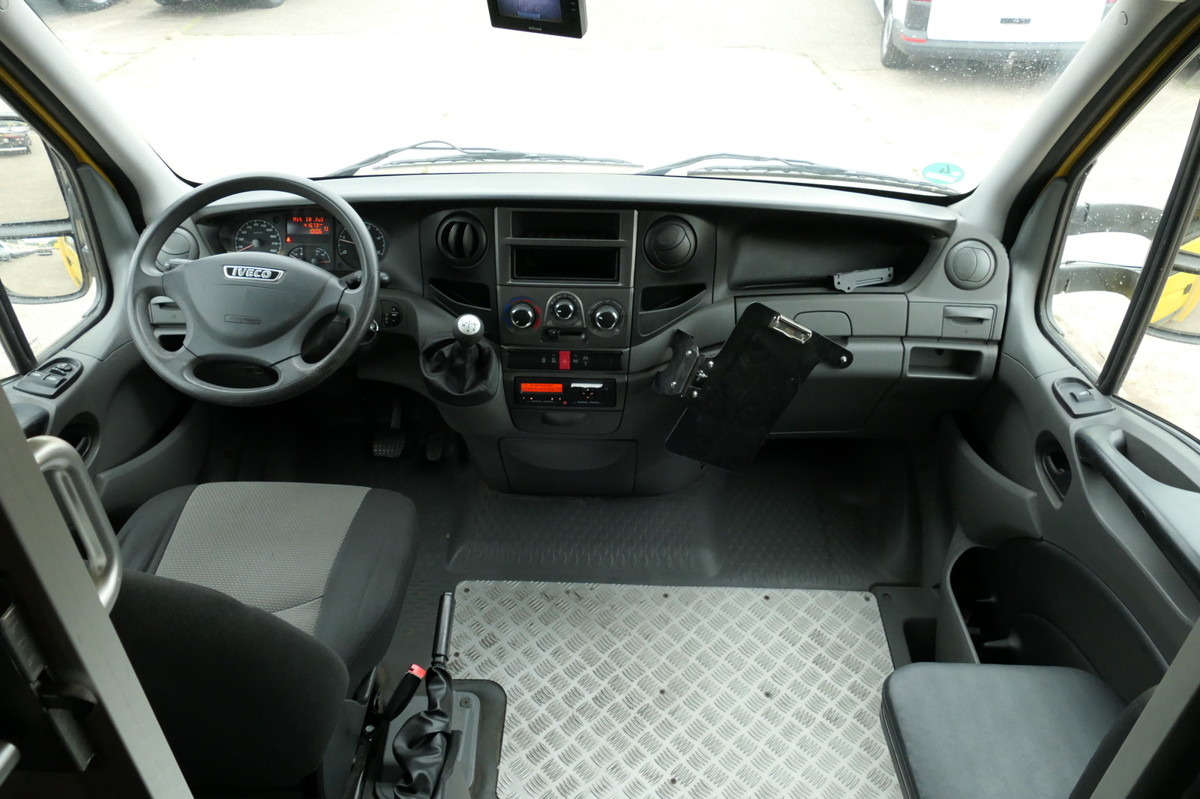 Dostavno vozilo sa zatvorenim sandukom IVECO Daily 50C15 COC: slika 8